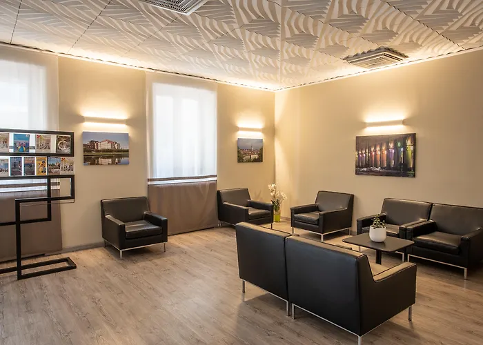 Hotel Gran Torino